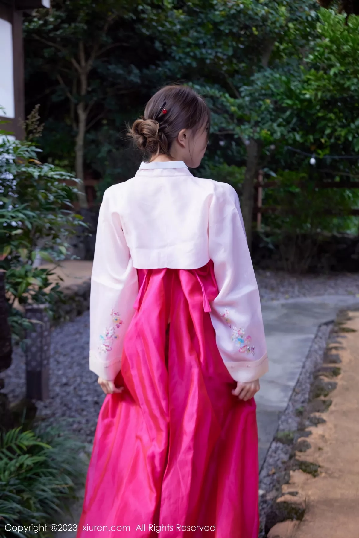 [XiuRen秀人网]第7522期甜仔写真-秀人资源网